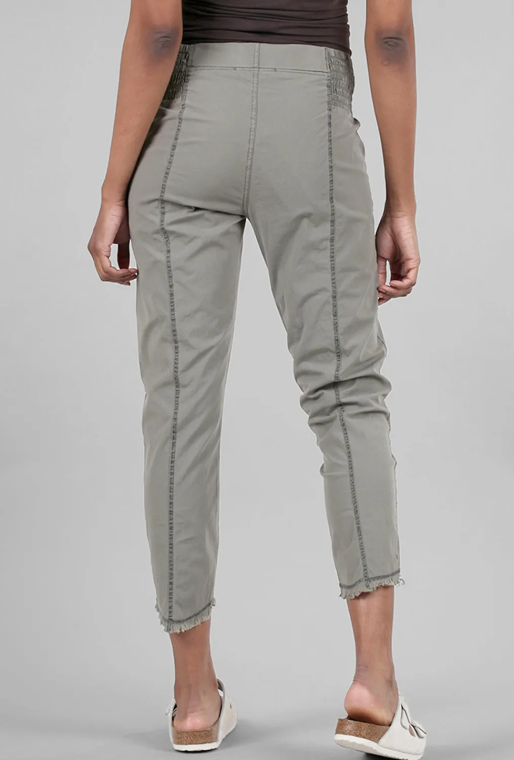 Store Evie Lou Acker Slim Pant, Hillside