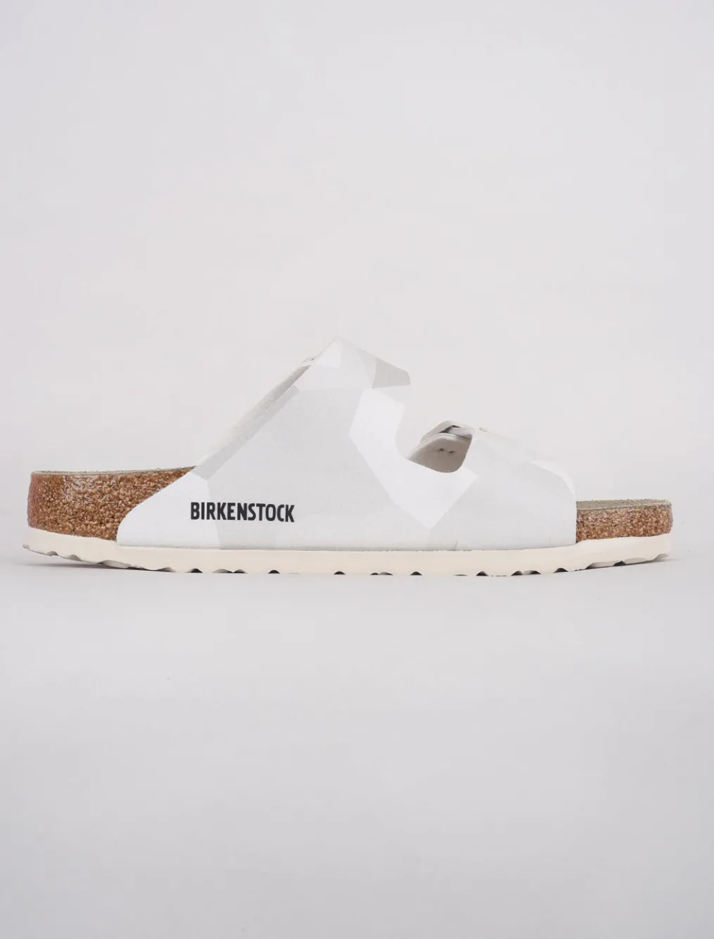 Fashion Evie Lou Arizona Camo Sandal, Snow White