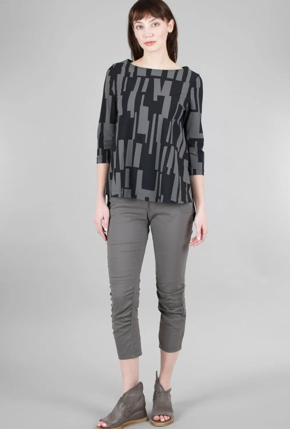 Best Sale Evie Lou Virtue Top, Luna Beatnik Print
