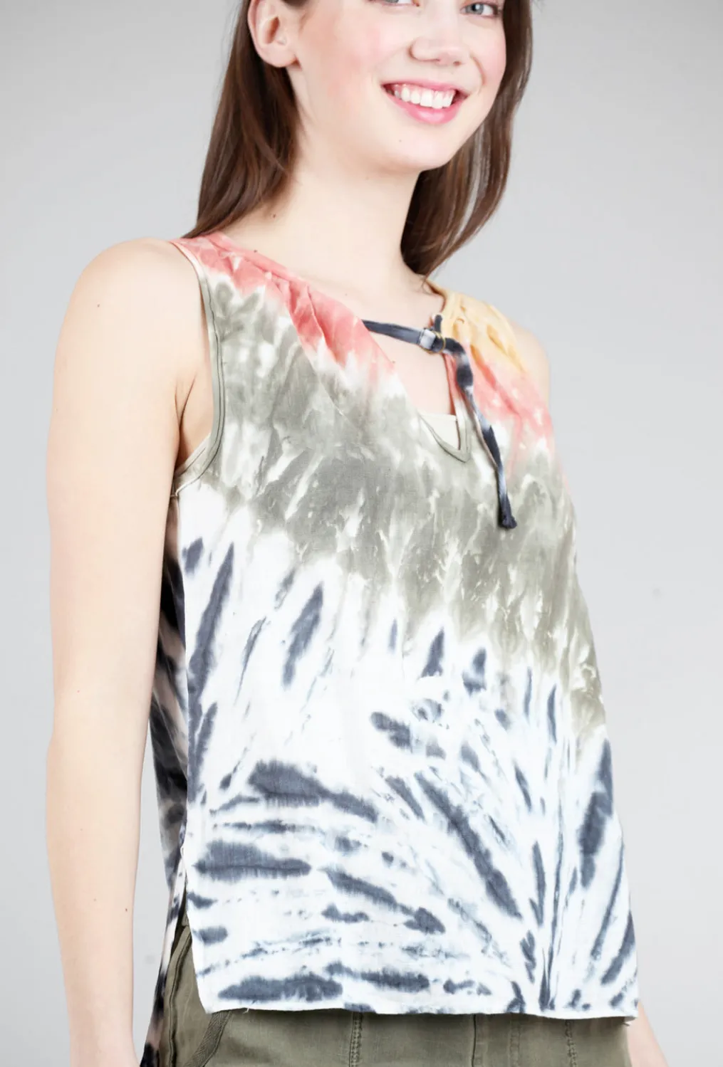 Cheap Evie Lou Antoine Tank, Flex Wash