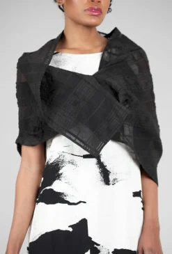 Cheap Evie Lou Artful Texture Shrug, Black
