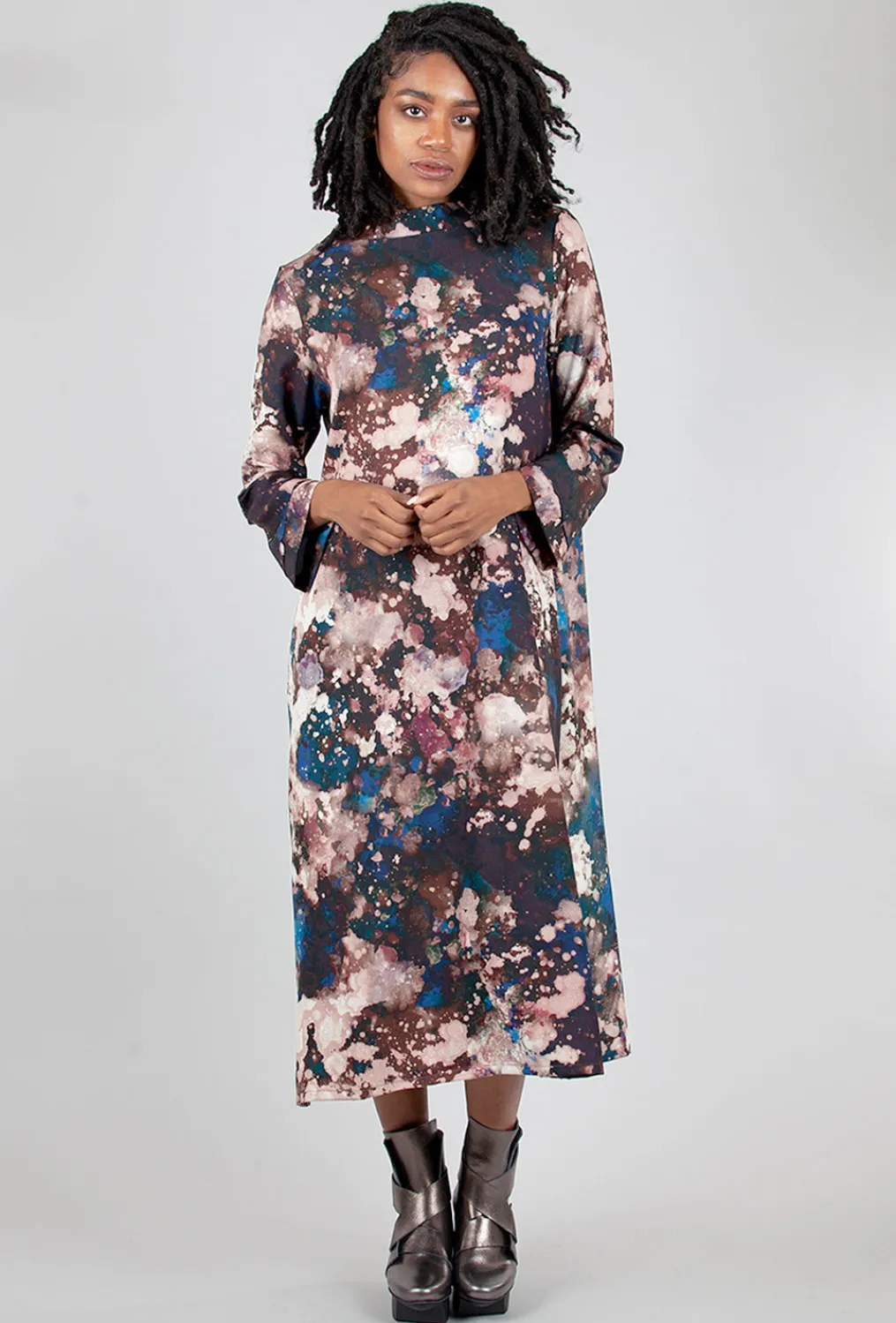 New Evie Lou Avila Print Dress, Galassia Wine