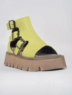 Discount Evie Lou Biscotti Sandals, Lime