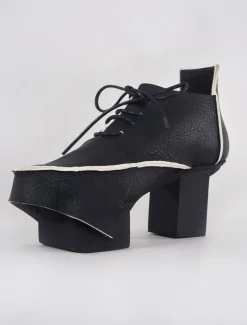 Clearance Evie Lou Brim Happy, Black Tdy