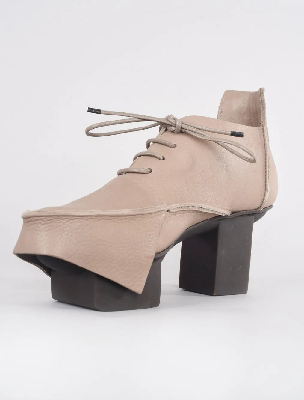 Sale Evie Lou Brim Happy, Cloud Waw