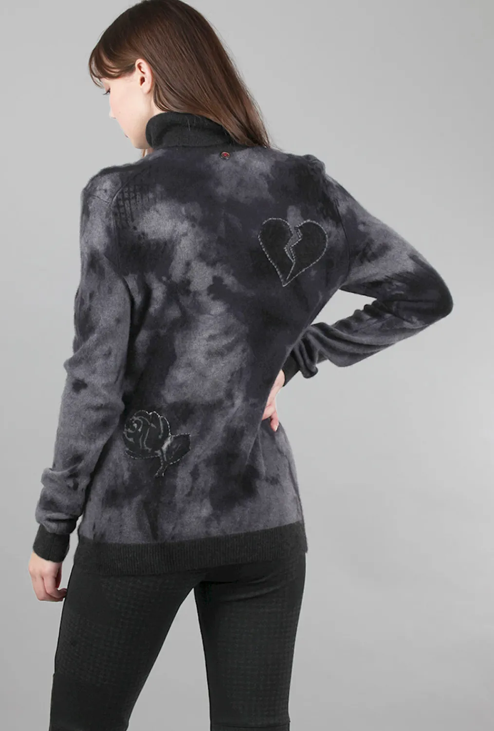Outlet Evie Lou Broken Heart Cashmere Tneck, Black