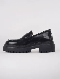 Best Evie Lou Polido High Shine Loafer, Black