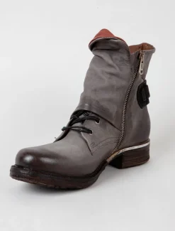 Hot Evie Lou Simon Foldover Boot, Smoke
