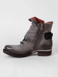 Hot Evie Lou Simon Foldover Boot, Smoke