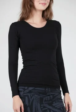 Best Sale Evie Lou Solid Crew Second Skin Top, Black
