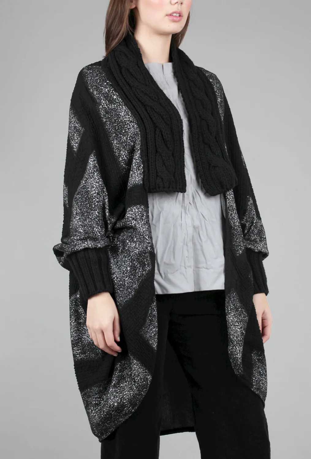 Flash Sale Evie Lou Static Print Cardie, Black