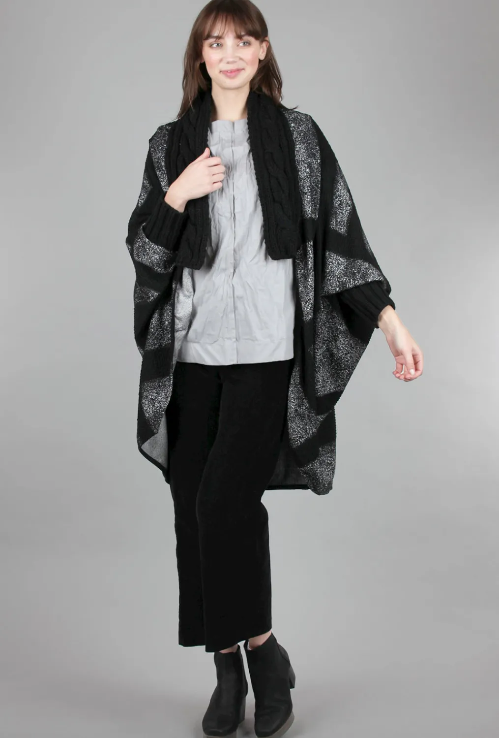 Flash Sale Evie Lou Static Print Cardie, Black