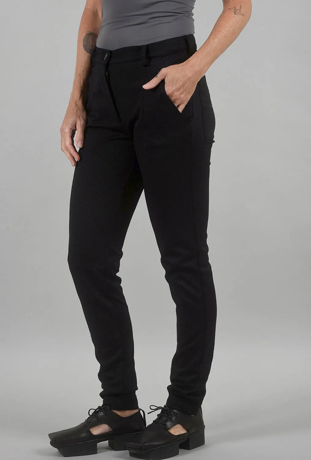Store Evie Lou Stretch Ponte Slim Trouser, Black