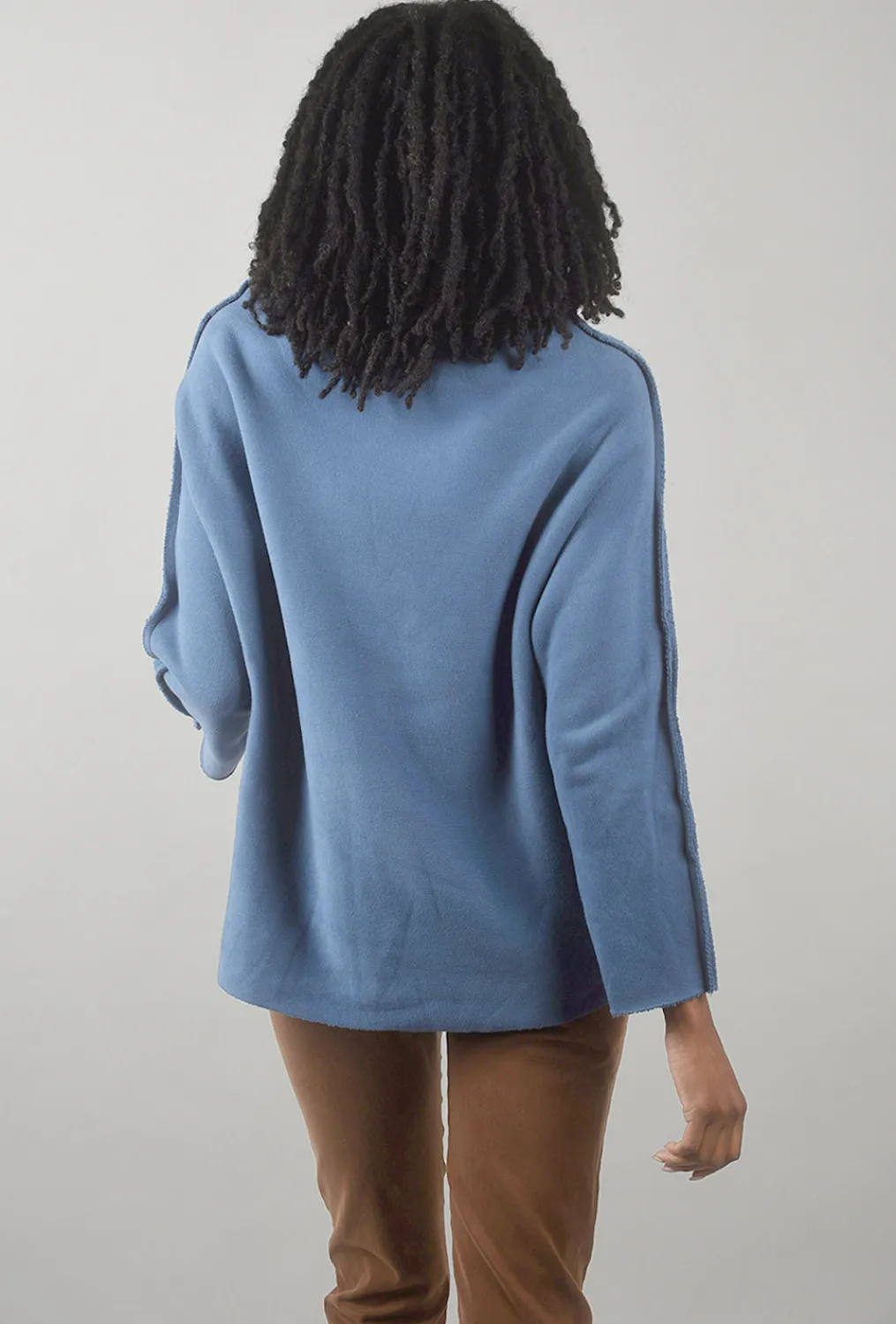 Flash Sale Evie Lou Velvet Fleece Marla Top, Blue